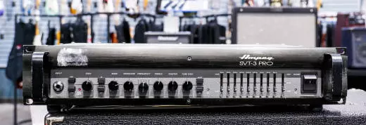 Ampeg - SVT3PRO - 450 Watt Bass Head 2